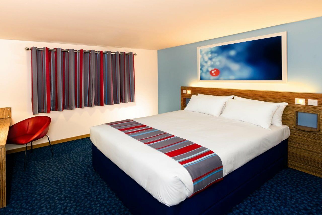 แทรเวลลอดจ์ วิดเนส Hotel ภายนอก รูปภาพ